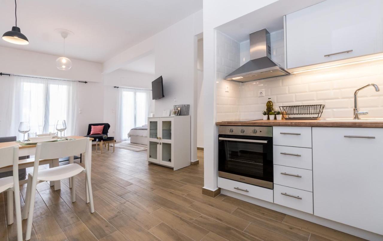 Wide Comfy Studio Apartment Centrally Located In Thissio Atena Exterior foto